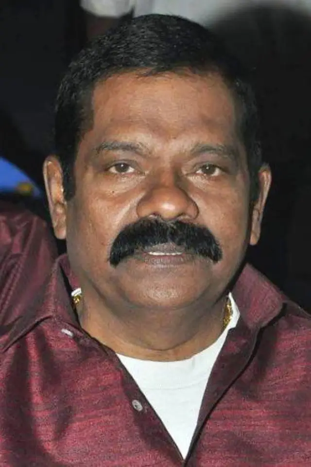 Zdjęcie Vinu Czakrawarti (Vinu Chakravarthy)
