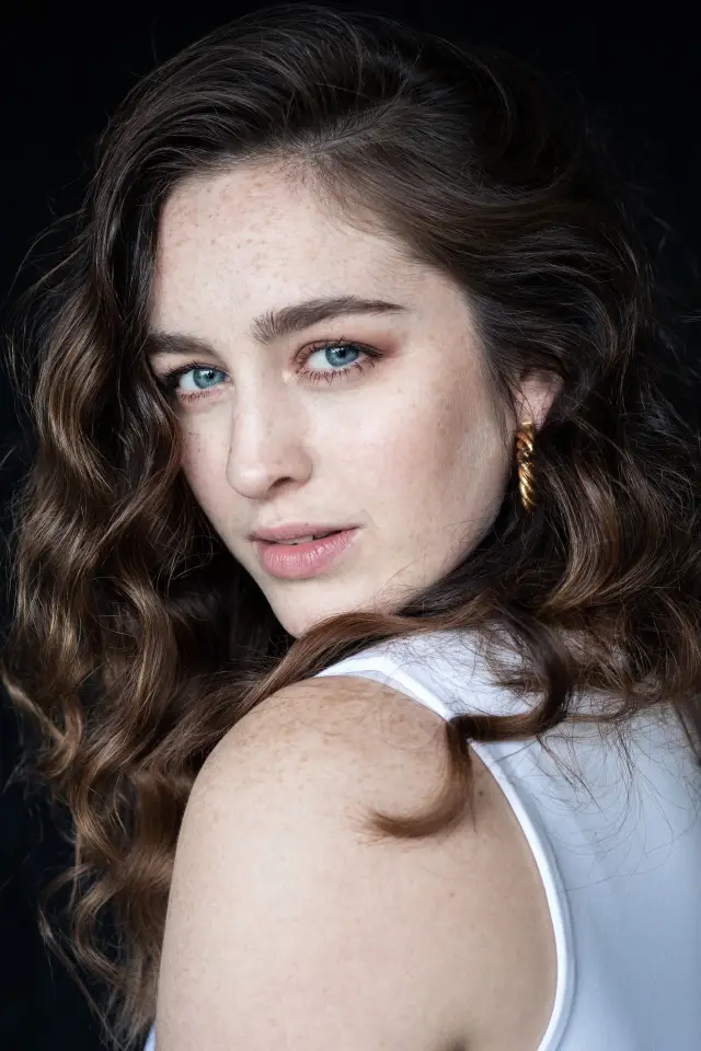 Zdjęcie  (Danielle Galligan)