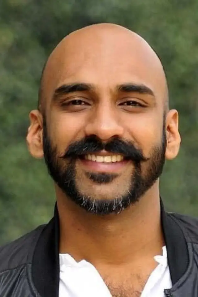 Zdjęcie  (Sahil Khattar)