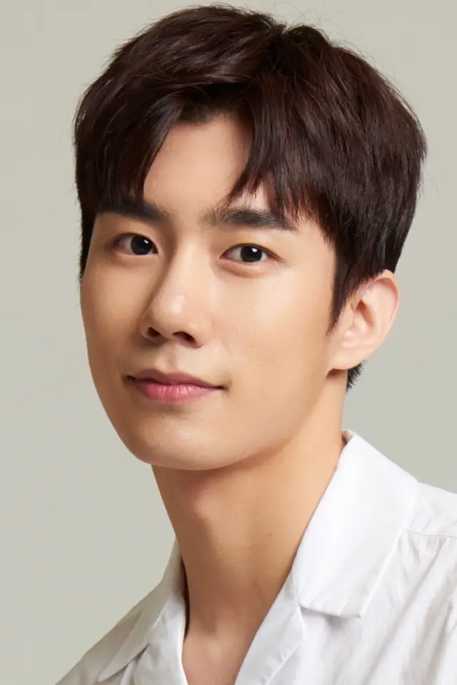 Zdjęcie  (Son Woo-hyeon)
