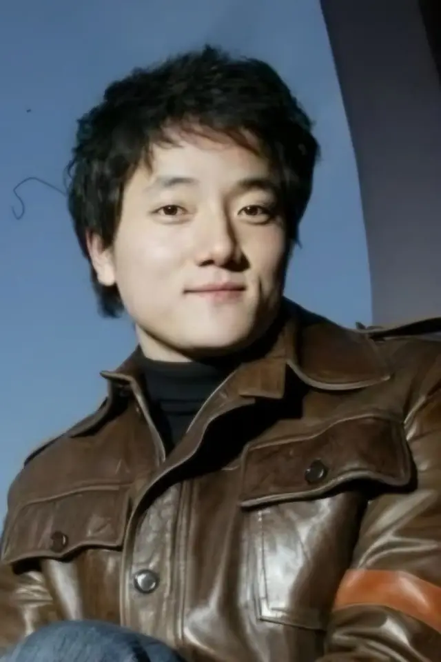 Zdjęcie Pil Kam-seong (Pil Gam-seong)