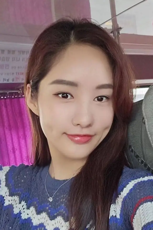 Zdjęcie Kim Ji-ah