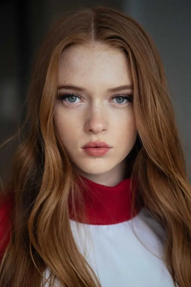 Zdjęcie  (Larsen Thompson)