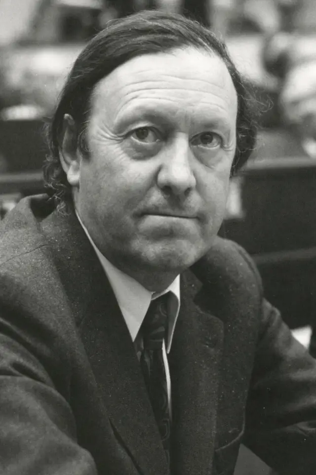 Zdjęcie  (Conor Cruise O’Brien)