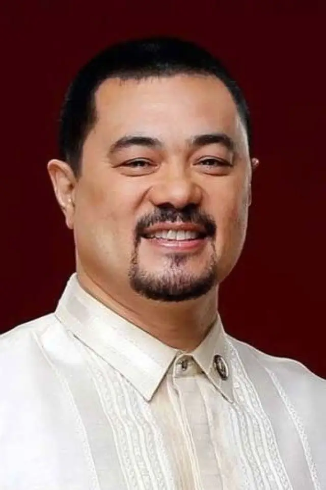 Zdjęcie  (Monsour Del Rosario)