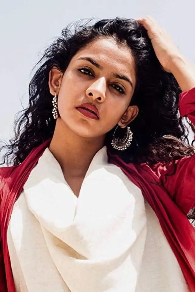 Zdjęcie  (Himika Bose)