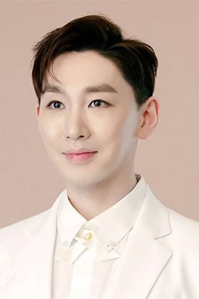 Zdjęcie  (Kim Ho-young)