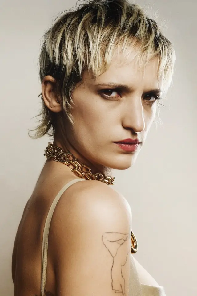 Zdjęcie Agathe Rousselle
