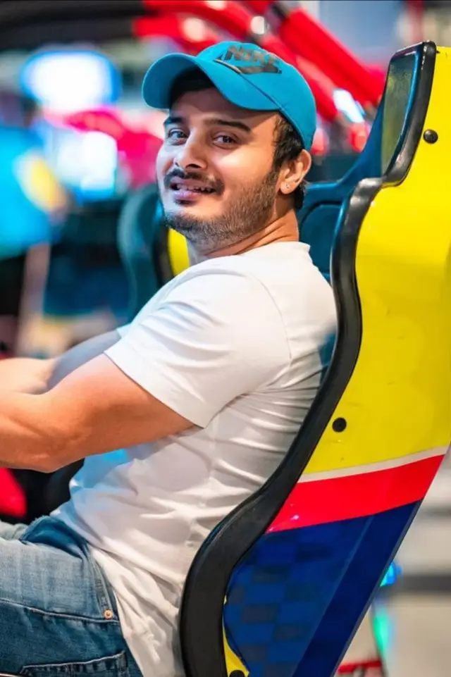 Zdjęcie  (Sunil Raoh)