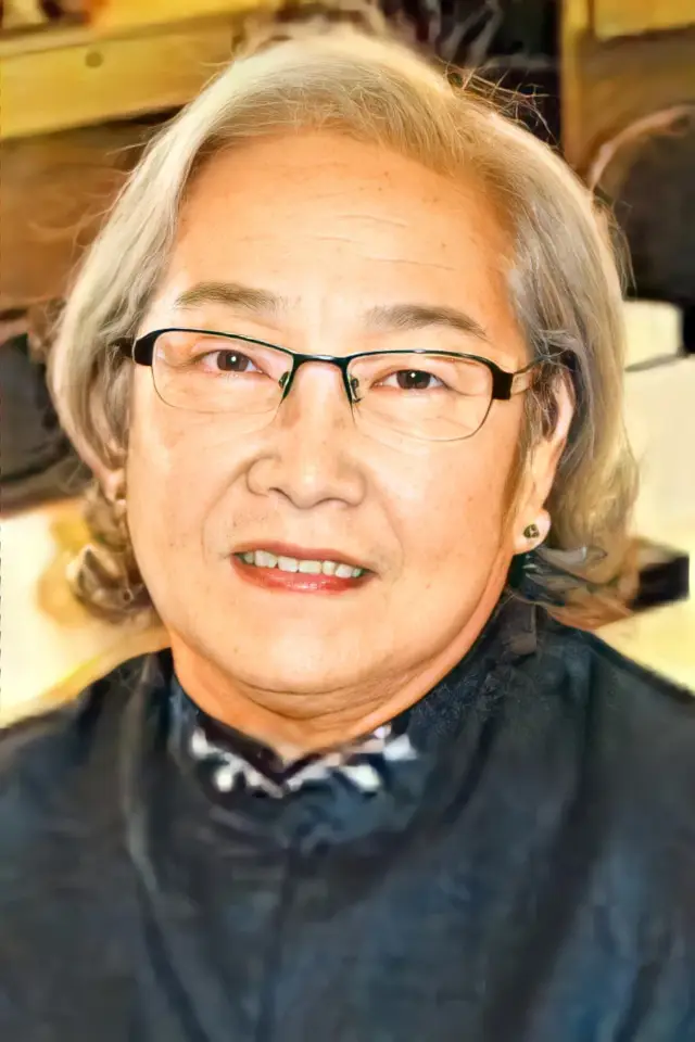 Zdjęcie  (Lai Suen)