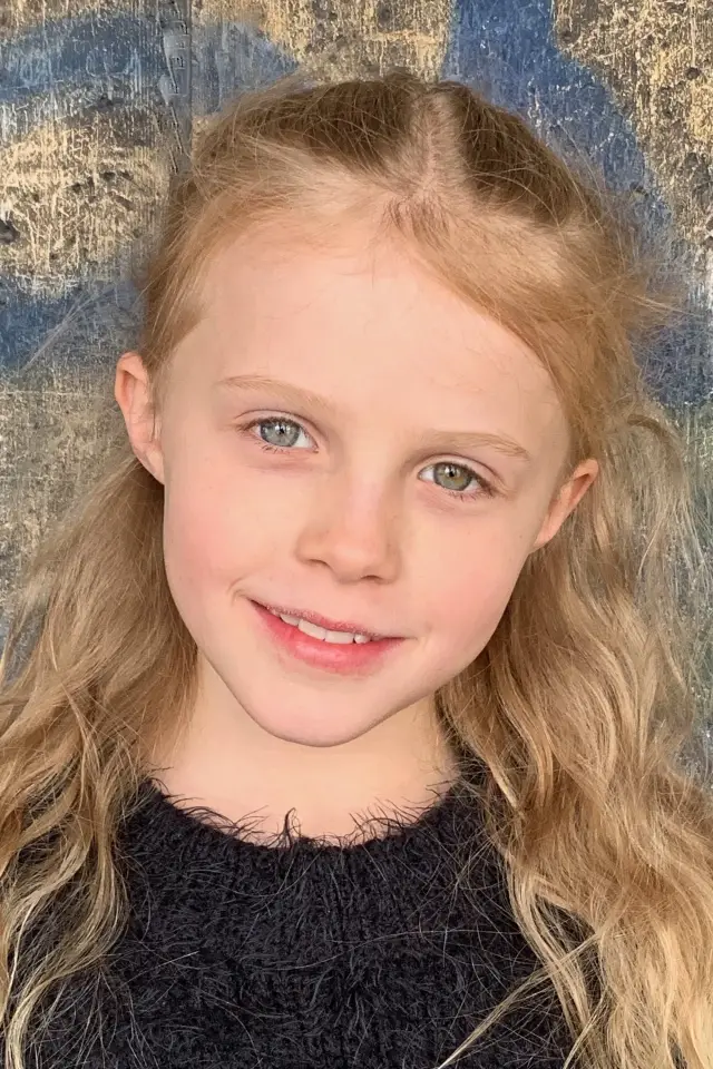 Zdjęcie Alila Braun (Alyla Browne)