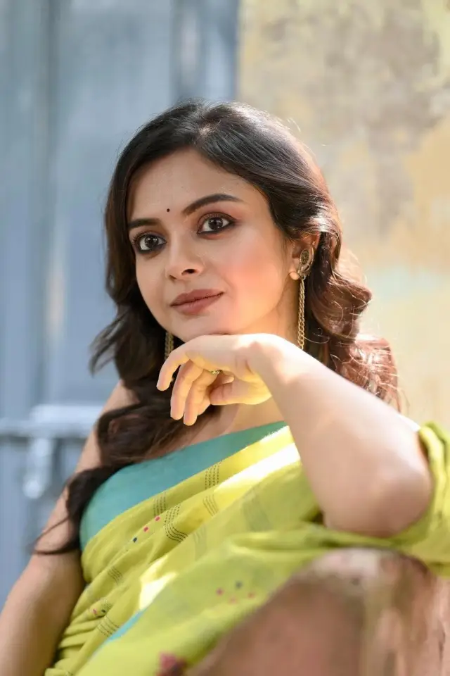 Zdjęcie  (Solanki Roy)