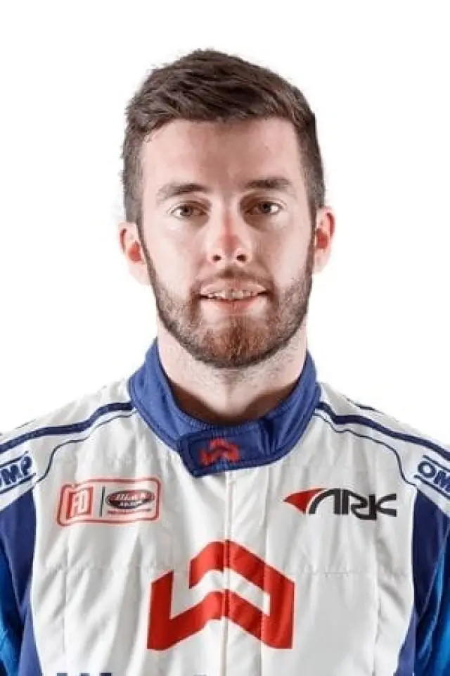 Zdjęcie James Deane