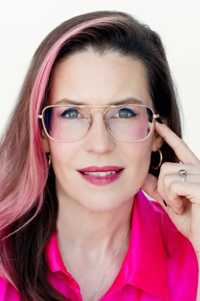 Zdjęcie  (Lauren Gunderson)