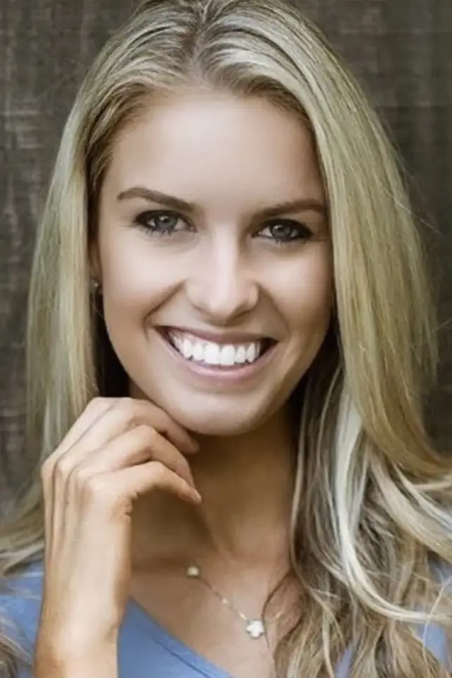 Zdjęcie  (Emily Creighton)