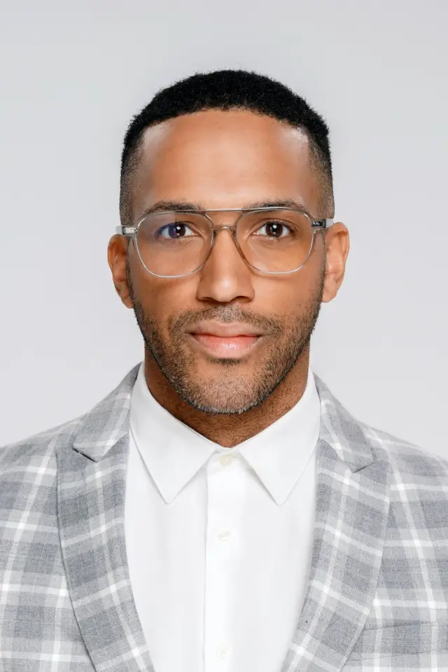 Zdjęcie  (Cesár Sampson)