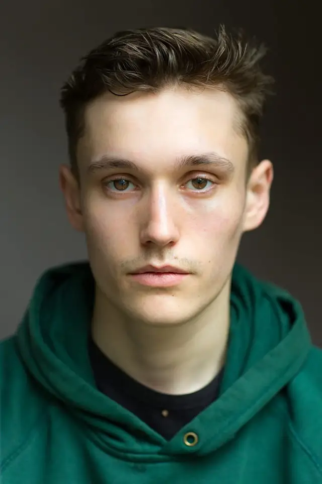 Zdjęcie  (Hector Hewer)