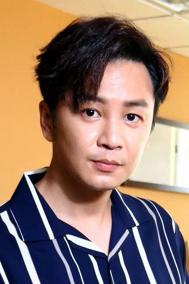 Zdjęcie  (Joe Chang)