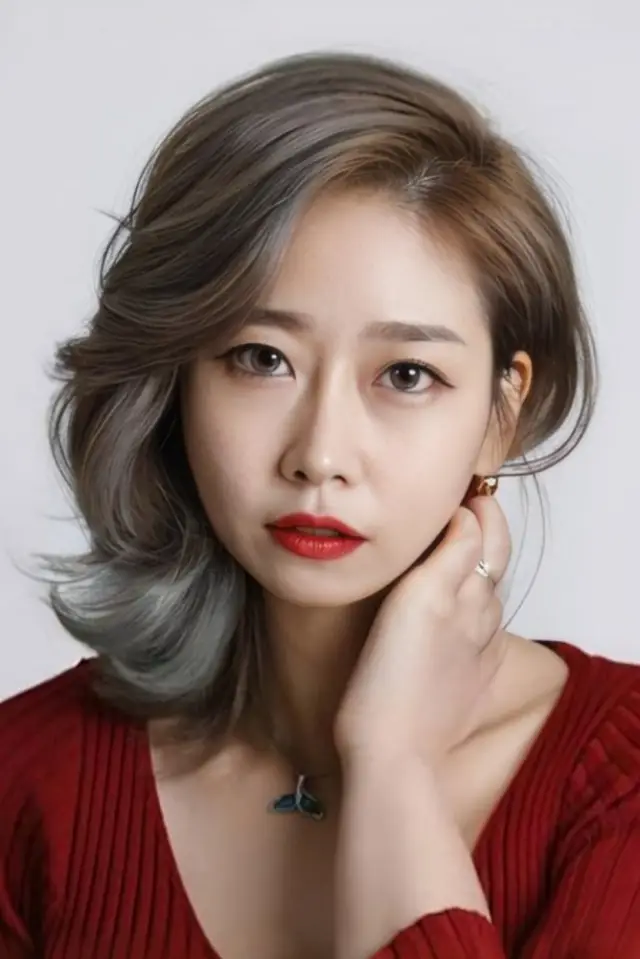 Zdjęcie Yeon Hee (Kim Min-jeong)