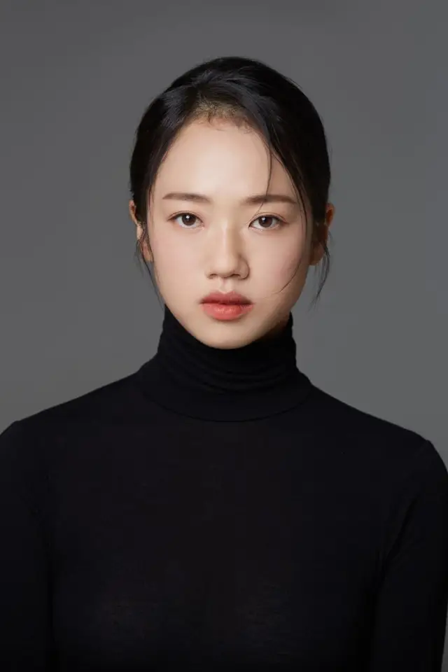 Zdjęcie  (Yoon Geumseon-ah)