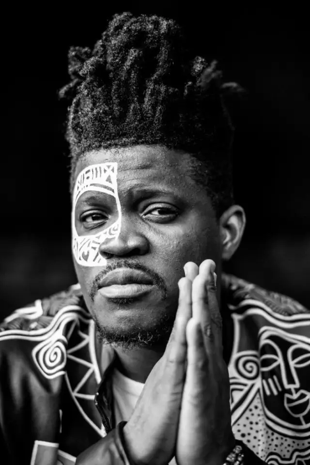Zdjęcie  (Laolu Senbanjo)