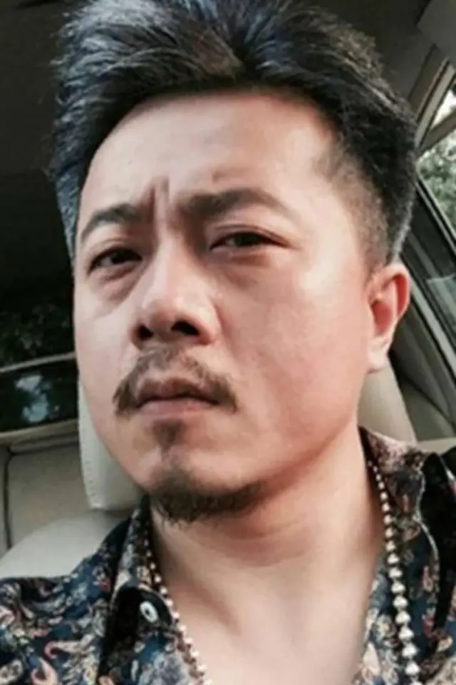 Zdjęcie  (Chen Nuo)