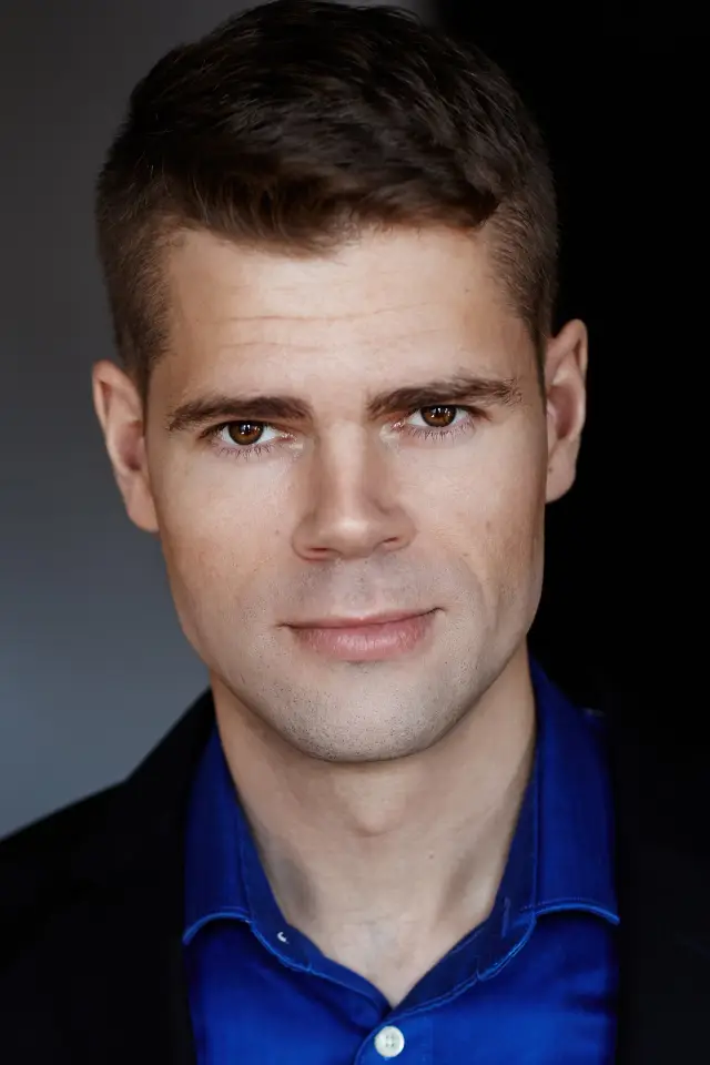 Zdjęcie  (Matt Enos)