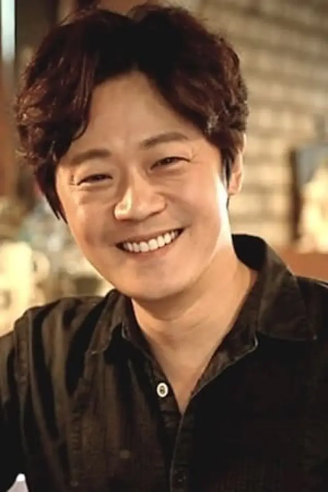 Zdjęcie  (Kim Kyeol)