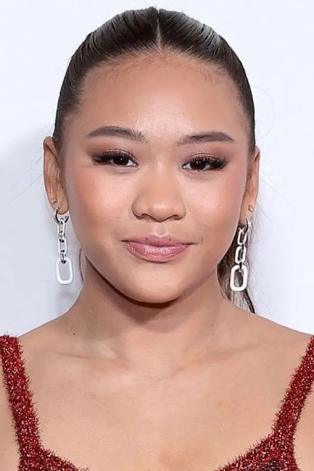 Zdjęcie  (Sunisa Lee)