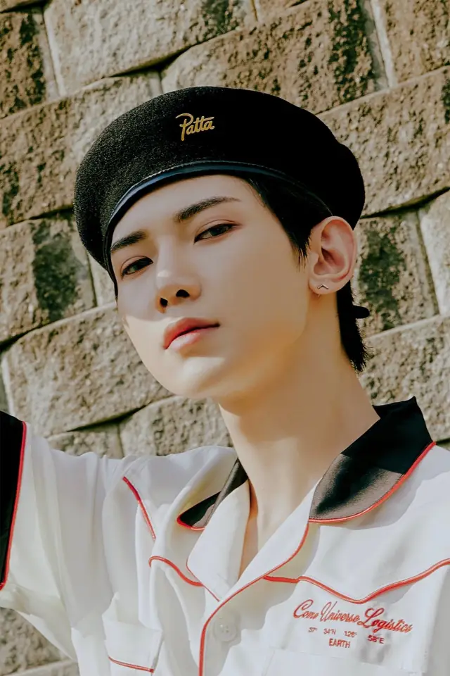 Zdjęcie  (Yeosang)