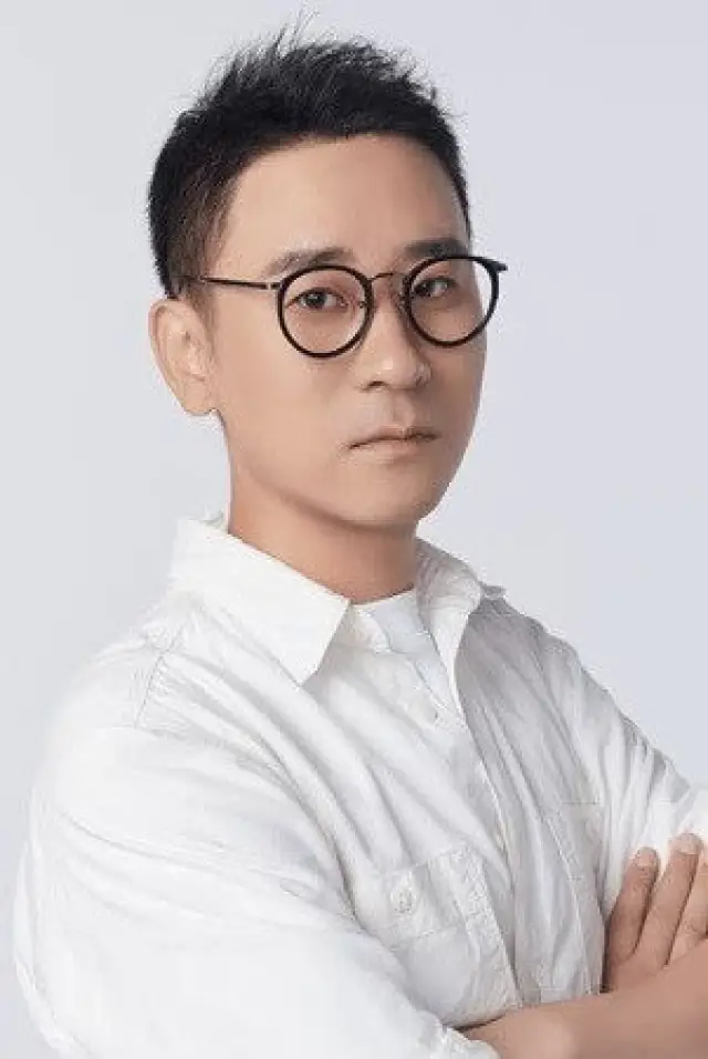 Zdjęcie  (Dong Jingchuan)