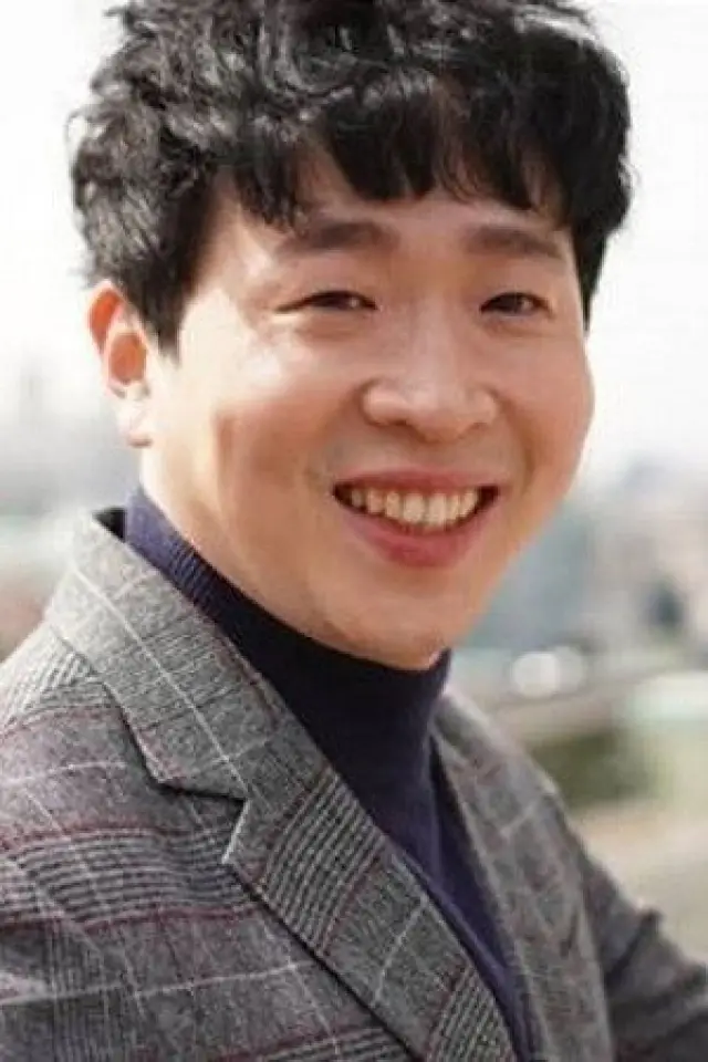 Zdjęcie  (Myung Suk-geun)