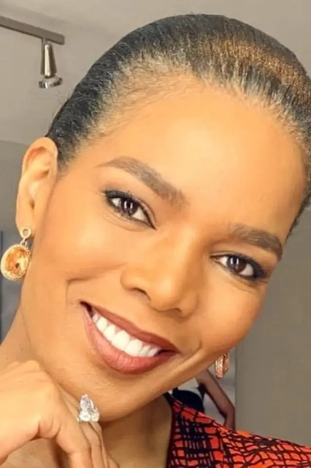 Zdjęcie  (Connie Ferguson)