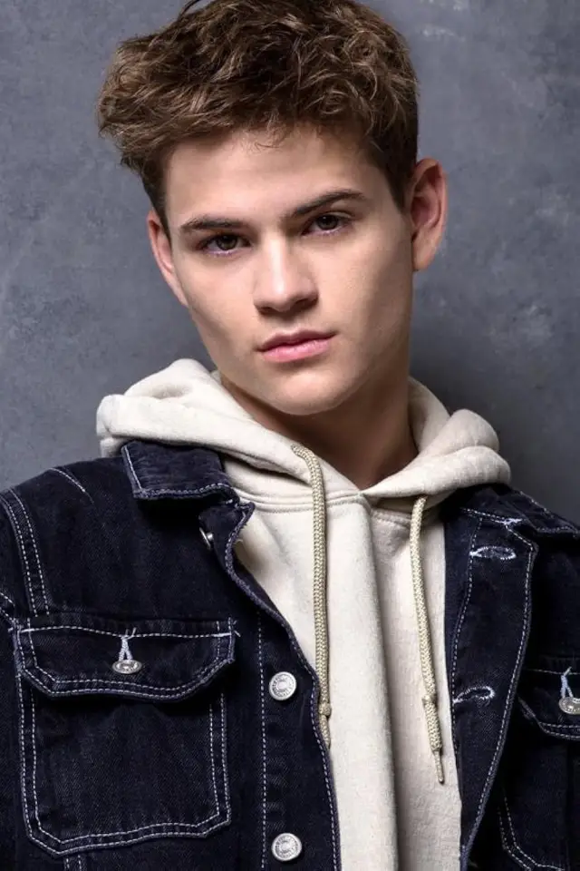 Zdjęcie  (Preston Oliver)