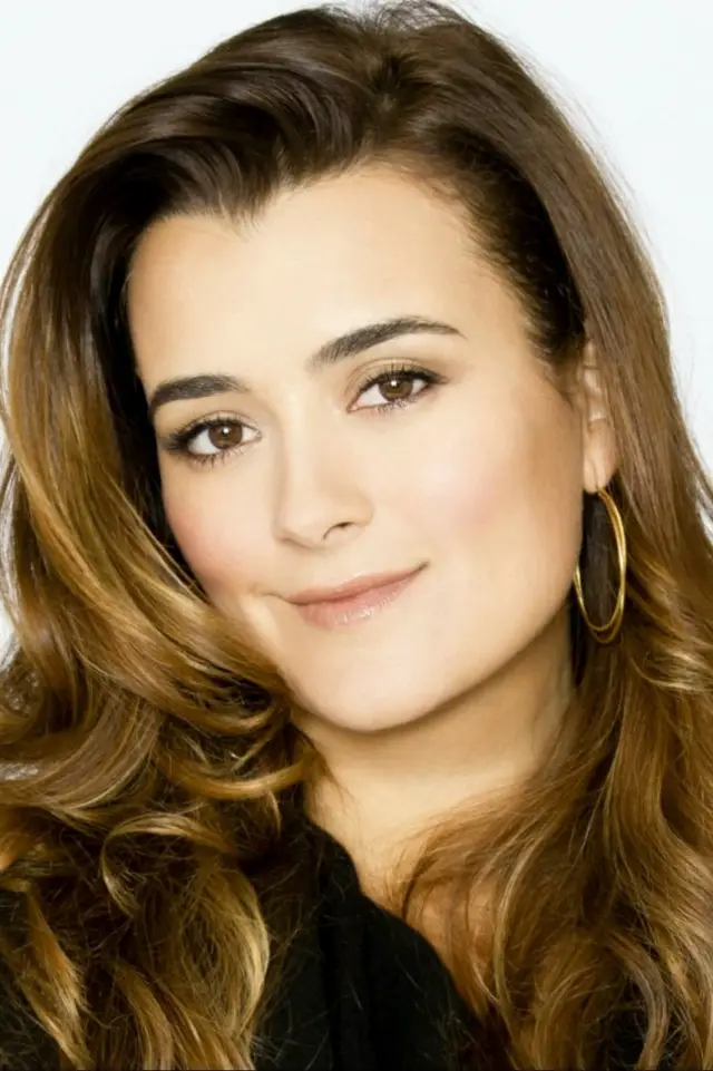 Zdjęcie  (Cote De Pablo)