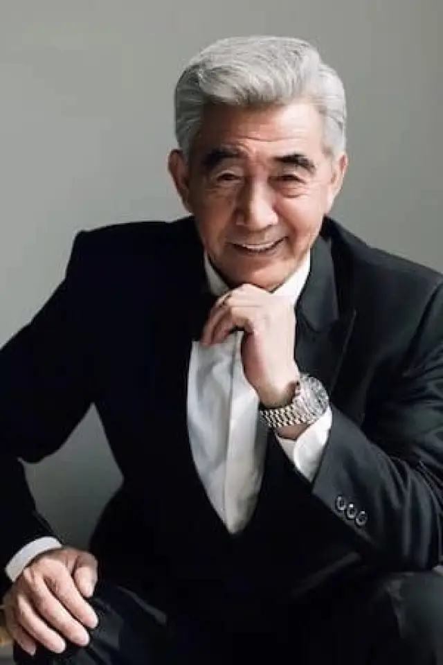 Zdjęcie  (Liang Guorong)