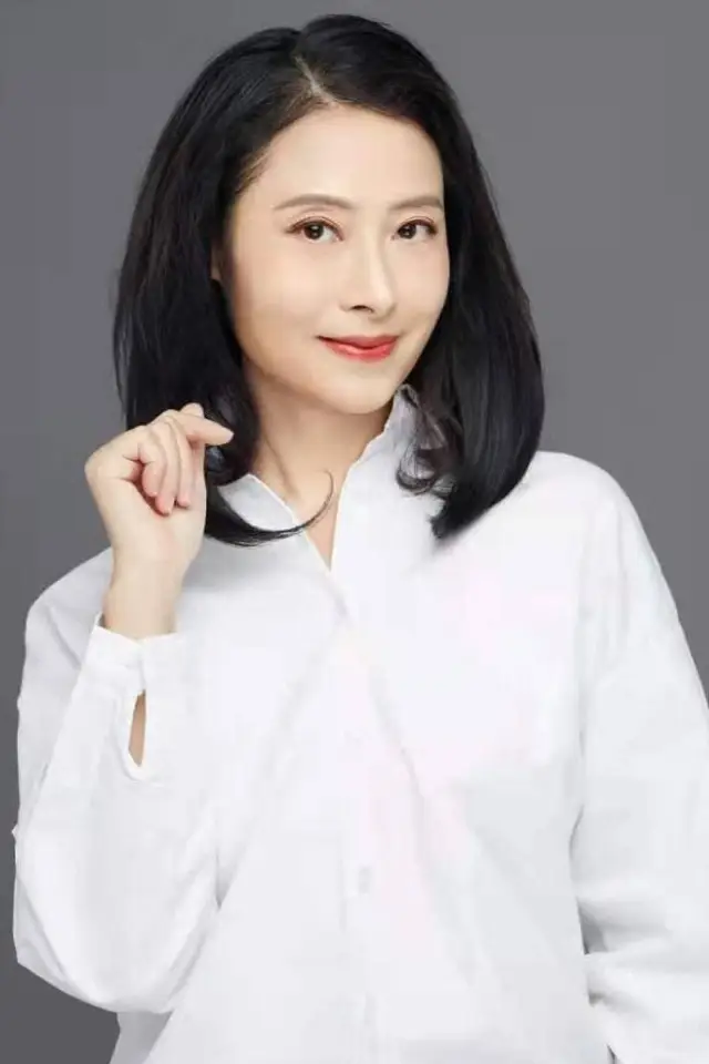 Zdjęcie  (Deng Yuting)