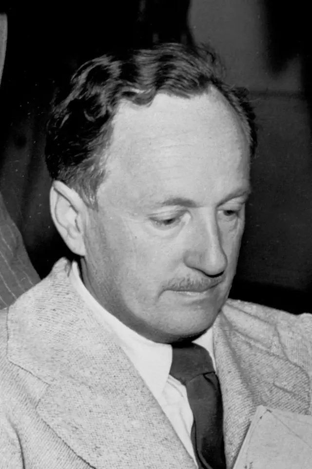 Zdjęcie  (Harold S. Bucquet)