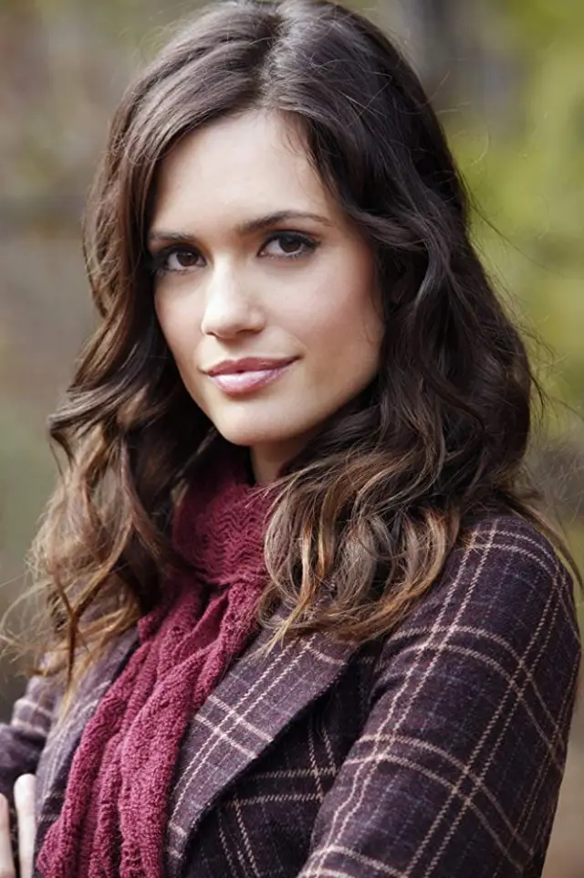 Zdjęcie Torrey DeVitto