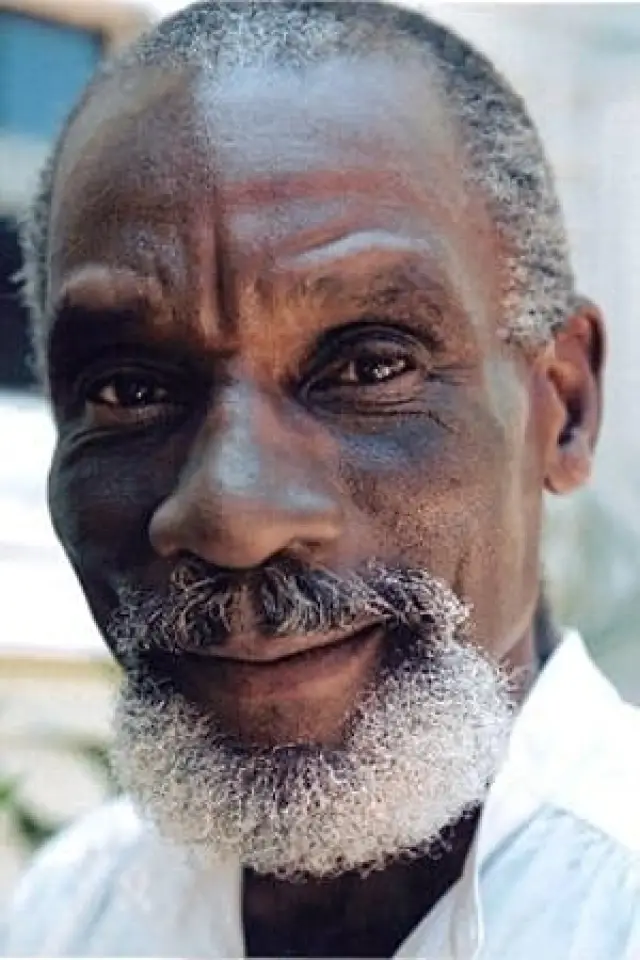 Zdjęcie Conrad Roberts