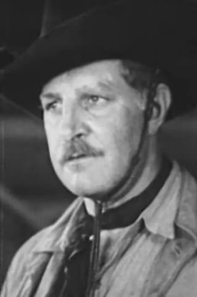 Zdjęcie Frank Ellis (Frank Ellis)