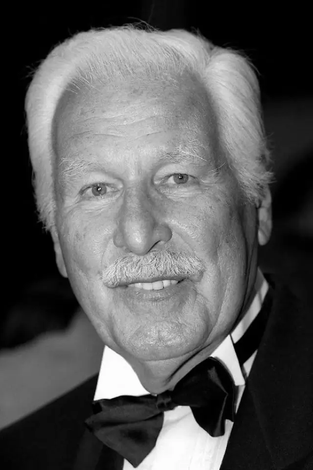 Zdjęcie  (Friedrich Schoenfelder)