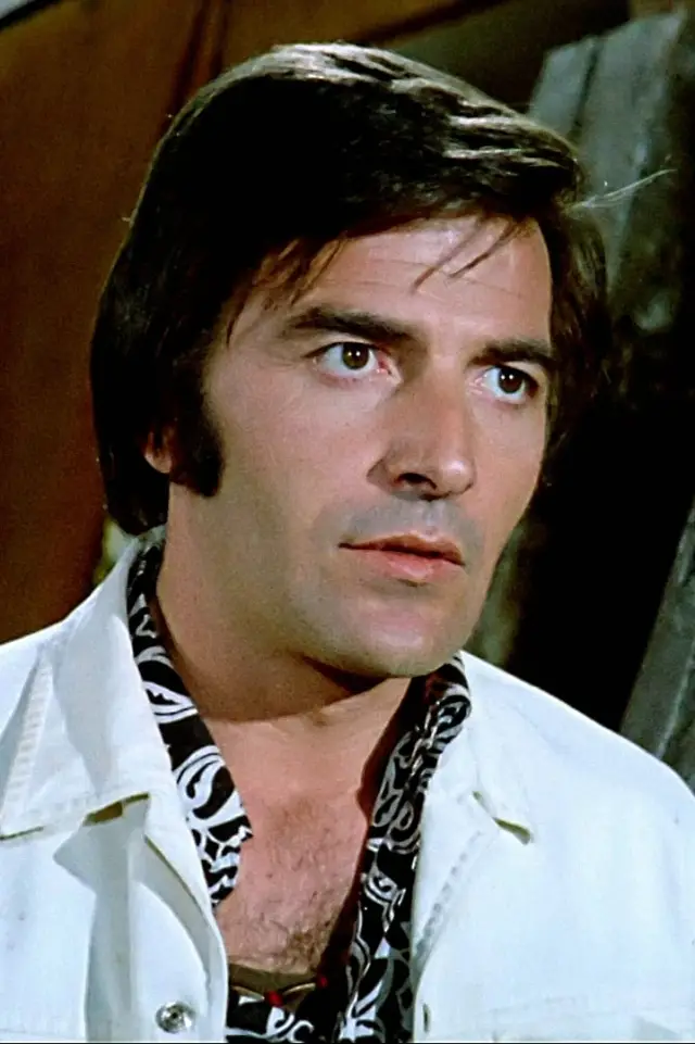 Zdjęcie  (Tony Kendall)