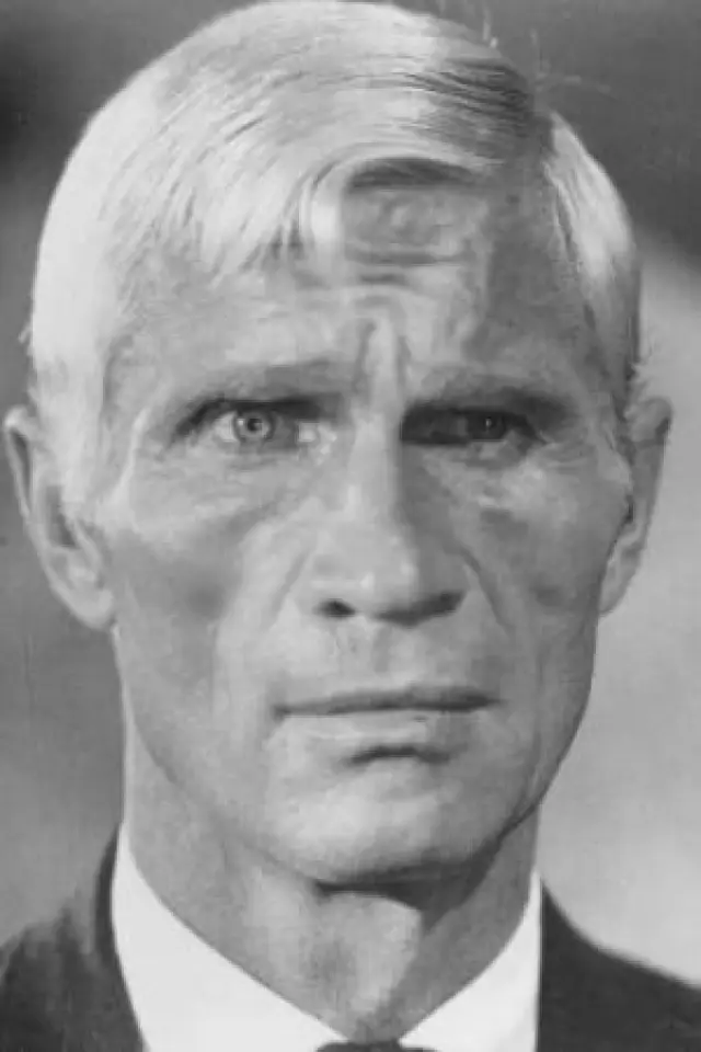 Zdjęcie Gordon Mitchell