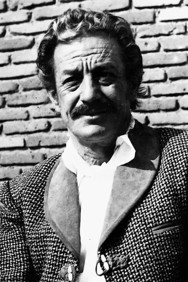 Zdjęcie Mario Almada