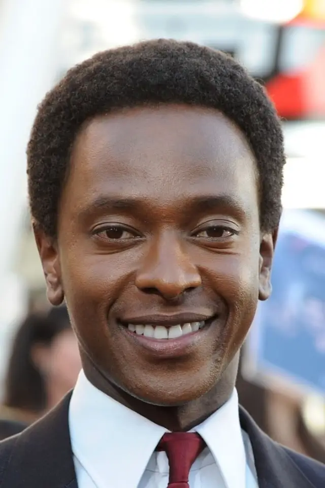 Zdjęcie Edi Gathegi