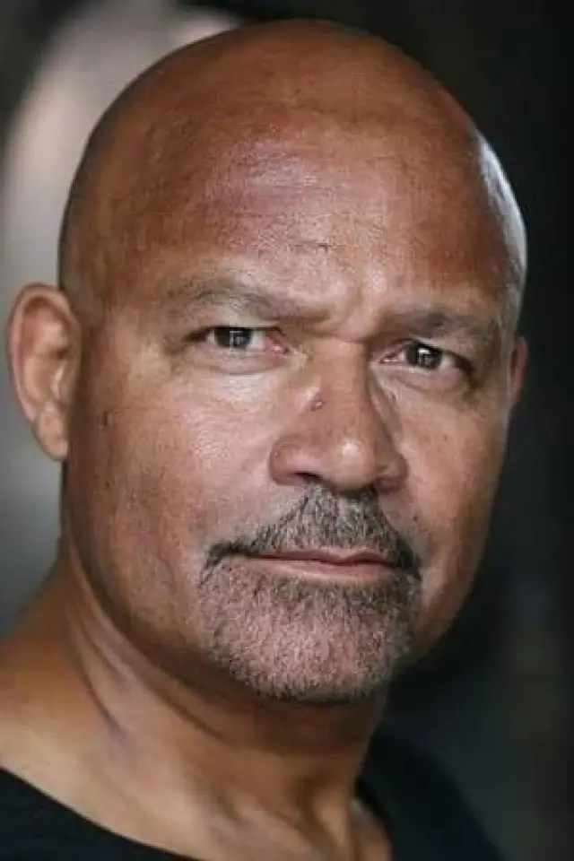 Zdjęcie Louis Emerick (Louis Emerick)