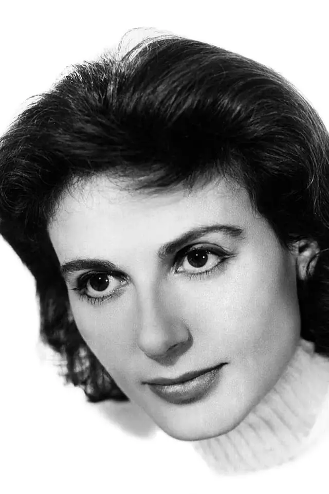 Zdjęcie  (Yvonne Mitchell)