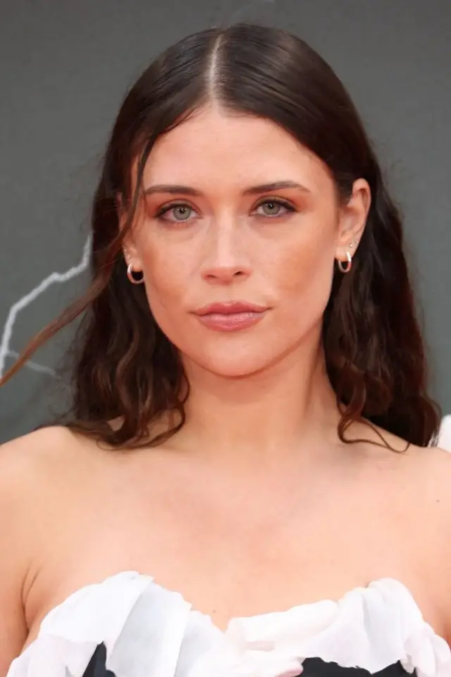 Zdjęcie  (Mia Tomlinson)