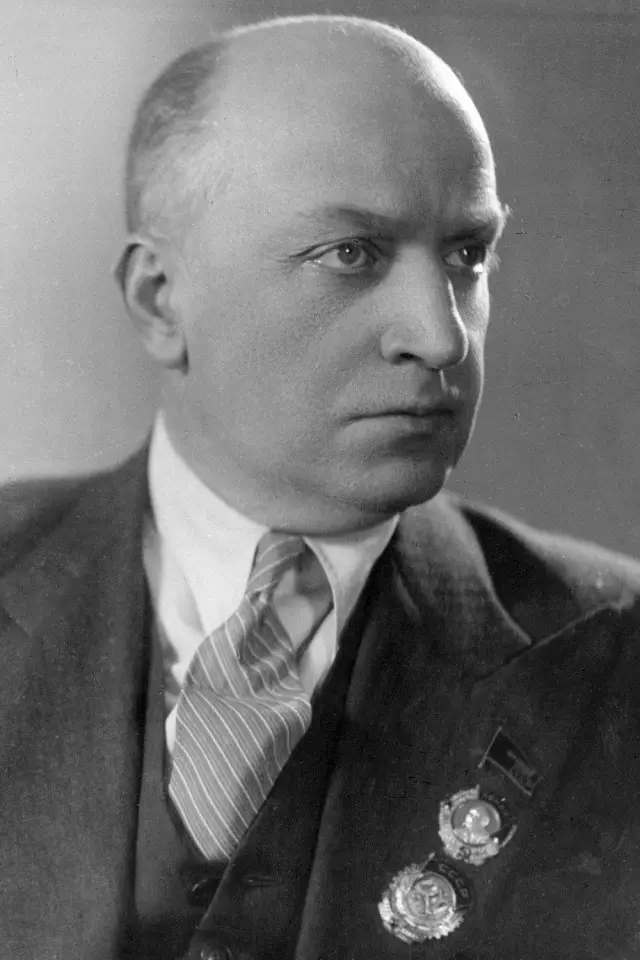 Zdjęcie  (Mikheil Chiaureli)